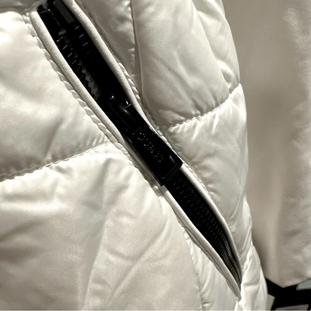 🎉 Host Pick! 🎉 NWT Guess Belted Winter Coat Women’s Medium - Picture 6 of 13